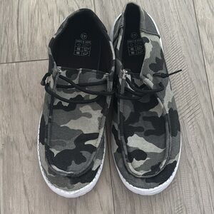 Camouflage Slip-On Shoes